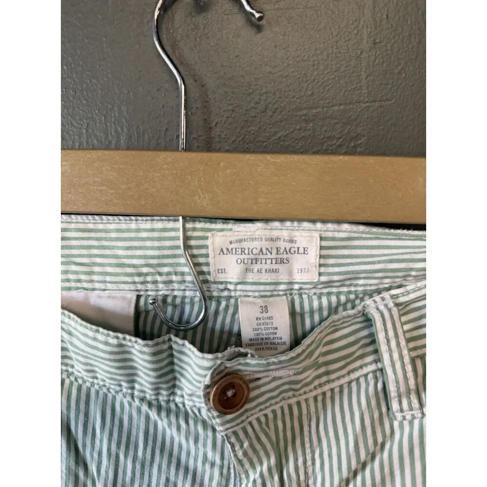 American Eagle Mens Green Striped Chino Shorts Size 38